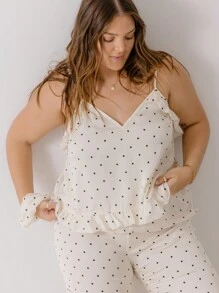 Aralina 曲线缎面荷叶边吊带背心和裤子波尔卡圆点两件套睡衣套装（含发圈） - 米色 - 查看 5