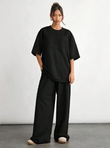 Manfinity BRENVOR 2 件套男士宽松落肩圆领短袖 T 恤和抽绳腰直筒裤套装夏季服装