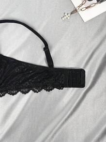 Plus Size Lace Trim Smooth Stripe Underwire Bra Lingerie - Black - View 5