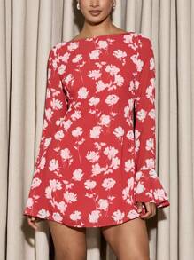 AiiRZ Slash Neck With Scoop Back Floral Flippy Mini Dress Valentines - Multicolor - View 7