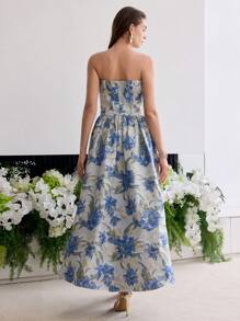 MOTF Soiréza JACQUARD GATHERED TUBE DRESS - Blue and White - View 6