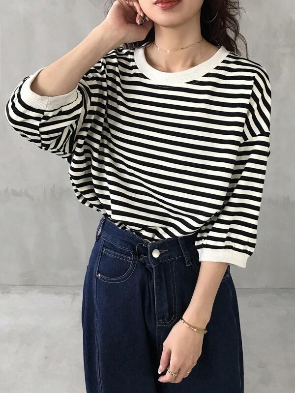 FRIFUL Women's Round Neck Drop Shoulder Casual Loose Striped Knit Sweater