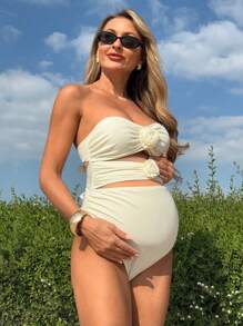 SHEIN Maternity Elegant 3D Floral Decor Cut Out Tube One-Piece Swimsuit, Summer Beach Vacation - Beige - View 3