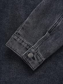 Manfinity Hypemode Men's Front Button Closure Long Sleeve Pocket Casual Denim Jacket
