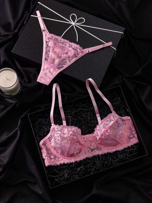 PetitDoll Set de lencería de 2 piezas con sujetador con aros transparente con encaje de margarita y tanga para mujeres