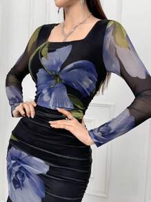 Modelyn Women Square Neck Long Sleeve Floral Print Fitted Casual Dress - Black - View 3
