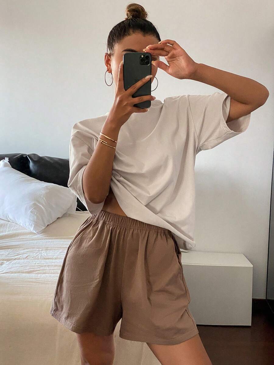 Livesso 2 stk. sæt dame ensfarvet løstsiddende korte ærmer shorts pyjamassæt, nattøj - Lysegrå - Vis 1