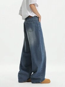 Manfinity Hypemode Men's Retro Dark Blue Washed Loose Relaxed Wide-Leg Jeans, Urban Chill - Dark Wash - View 2