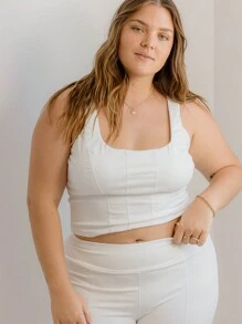 Aralina Curve Leisurewear Active 方领紧身胸衣短款上衣和配套的靴型七分裤套装两件套 - 白色 - 查看 7