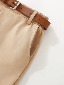 SHEIN 年轻男孩 2 件套绅士套装：条纹蓝色长袖衬衫和西装裤（配腰带），适合生日派对、晚会、婚礼、洗礼的时尚装扮