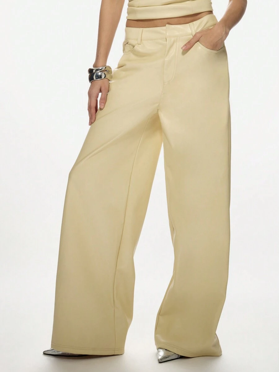 MISSGUIDED Luxurious PU Leather Wide Leg Trousers High Waisted Palazzo Style Fashion Statement Pants Retro Y2K Vegan Leather Party Clubwear - Apricot - View 1