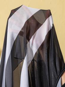 Swim Lushoire 大码纯色拼布圆领短袖休闲罩衫 - 黑與白 - 查看 8