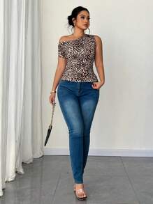 Celure Plus Size Women Leopard Print Asymmetric Collar Top