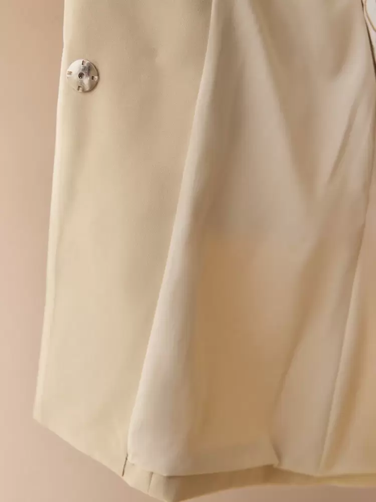 FLORAL PATCHED STRUCTURED BLAZER