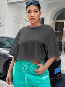 SHEIN EZwear Plus Size Solid Color Round Neck Short Sleeve Simple Top, Casual Daily Wear - Dark Grey - View 1