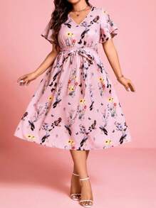 SHEIN Clasi Vestido de manga corta con estampado floral colorido elegante y de talla grande para mujer, ideal para el Día de San Valentín