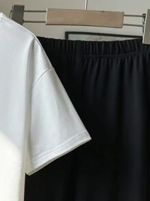 SHEIN Tween Girls Girl Holding Lantern Print Short Sleeve T-Shirt And Knitted Flare Leggings 2 Pieces Set