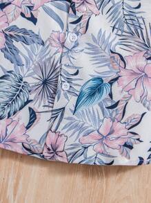 SHEIN 2 件套幼儿男孩可爱涂鸦潮流街头风格情人节服装，秋冬 - 彩色 - 查看 3