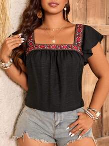 Breezaya Plus Size Women's Black Textured Fabric Square Neck Tie Belt Cap Sleeve Shirt, Vacation Style Suitable For New Year, Music Festival, Valentine's Day, Thanksgiving, Christmas, Halloween, Easter, Carnival And Other Holidays