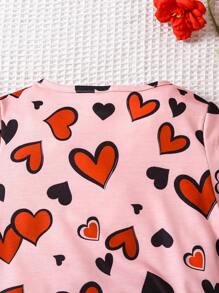 SHEIN Young Girls Valentine's Day Casual Heart Print Short Sleeve T-Shirt