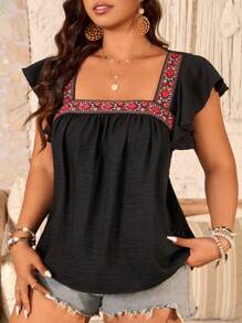 Breezaya Plus Size Women's Black Textured Fabric Square Neck Tie Belt Cap Sleeve Shirt, Vacation Style Suitable For New Year, Music Festival, Valentine's Day, Thanksgiving, Christmas, Halloween, Easter, Carnival And Other Holidays