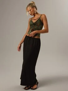 Forever 21 Women's Minimalist Slim-Fit Spaghetti Strap Camisole, Casual Daily Wear - Army Green - View 3