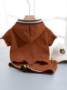 SHEIN Leap Crew 2pcs Baby Boy Casual Comfy Knitted Fabric Textured Splice Hoodie Top And Elastic Waist Shorts Set - Brown - View 2