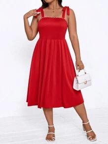 SHEIN Clasi Große Größen Damen Einfarbiges Kleid mit Kunstperle Saum, elegant