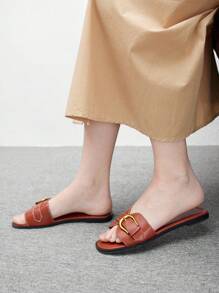 CUCCOO BIZCHIC Women Fashion Flat Sandals, Casual Daily Wear For Summer