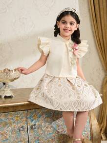 Set de 2 piezas: Blusa con mangas de capa y decoración floral 3D y falda evasé para niña joven