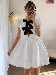 Chiquease 法式优雅春夏新款蝴蝶结腰修身A字盖袖女式连衣裙，随机花卉印花