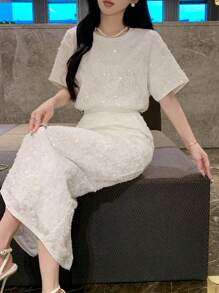 DAZY 2pcs Glitter Loose T-Shirt And Skirt Set For Women