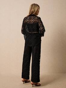 Poéselle 2 Stücke/Set Damen elegante Bluse mit Spitzeneinsätzen und Lange Hose, Anzug für Urlaub, Urlaubsoutfit Damen, Zweiteiler für den Urlaub, geeignet für Alltag, Straße, Dates, Pendeln, Zuhause und andere Anlässe zum Tragen