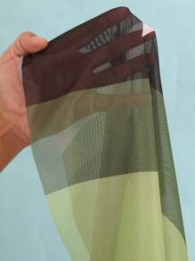 SHEIN Swim Curve Große Größen Badeanzug & Strandrock Set, mehrfarbiger Blume Muster mit Metallakzenten, minimalistischer Alltags- und Strandoutfit für Frauen, Sommerurlaubs-Kleidungsset