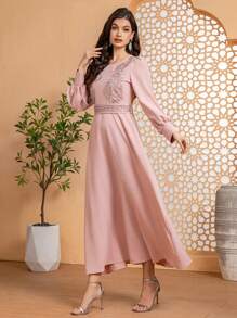Modelyn 女款優雅圓領梭織布料刺繡腰帶長袖洋裝，修身顯瘦顯身材 - 藕粉色 - 查看 4