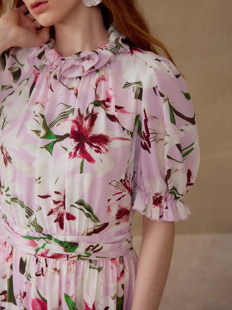 FLORAL PRINT GATHERED DRESS