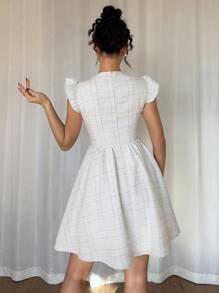 Chiquease 法式优雅春夏新款蝴蝶结腰修身A字盖袖女式连衣裙，随机花卉印花