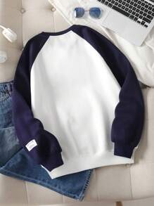 SHEIN Tween 男童蓝白色插肩袖圆领运动衫，带嵌花数字图案，休闲运动套头衫 - 白色 - 查看 2