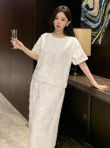 DAZY 2pcs Glitter Loose T-Shirt And Skirt Set For Women