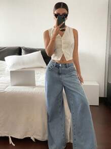 Siren Gaze Women's Casual Pure White Embroidered Double Breasted Sleeveless Tank Top, Old Money Style Cute Summer Top, For Going Out