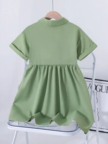 SHEIN Vestido informal tipo cargo con bordado en el cuello, estilo vestido de verano de manga corta, elegante y de moda, con bolsillos, para niñas, 2025 - Verde - Ver 2