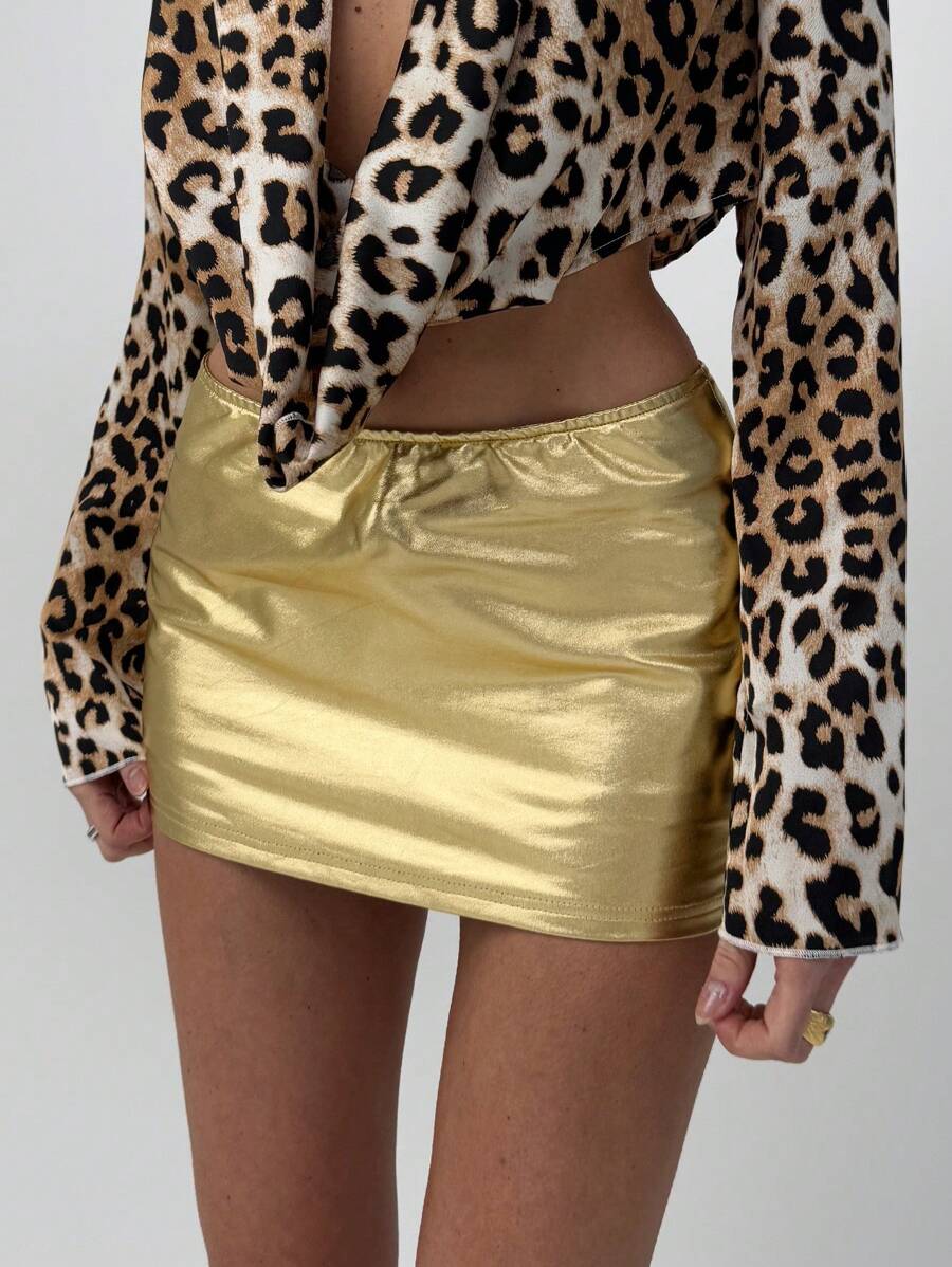 Aloruh Women's Solid Color Metallic Sexy Bodycon Mini Skirt - Gold - View 1