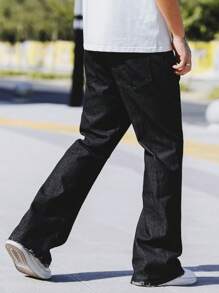 Manfinity Homme Men's Casual Pocket Straight-Leg Flared Jeans