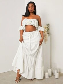 SHEIN SXY Plus Size Women's 2025 Spring/Summer 2pcs-SET White Off Shoulder Crop Top With 3D Rose Decor + Matching Ruched Skirt, Suitable For Beach Vacation, Date Night, Birthday, Bachelorette Party Outfit, Cute, Casual, Shopping, Streetwear, Going Out, Easy To Match & Looks Slim, Accent Your Body, Flatter The Figure - White - View 6