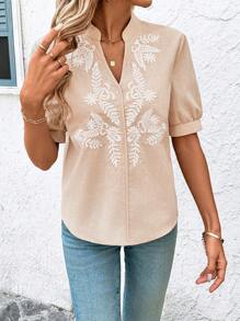 SHEIN Clasi Blusa casual da donna con collo tacca e ricamo, adatta per taglie forti e vacanze