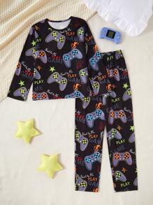 Young Boys Comfortable Video Game Printed Long Sleeve Pajama Set