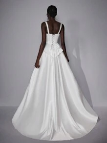 SHEIN Belle Conjunto de dos piezas de blusa de satén elegante y lujosa y falda larga de cintura alta, apropiado para boda, festival, fiesta formal