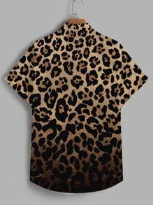 Manfinity VCAY Men's Casual Woven Leopard Print Ombre Pattern Straight Shoulder Mandarin Collar Short Sleeve Shirt