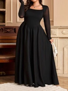 SHEIN CURVE+ Abito nero estivo taglie forti con scollo a intaglio e maniche corte, con dettagli tagliati - nero - Visualizzare 5