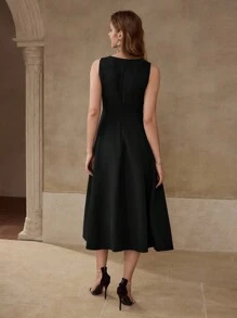 MOTF PREMIUM RHINESTONE FLORAL PATCHED DRESS - Black - View 3